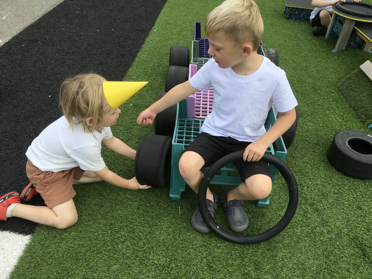 Vale View Primary tweet media