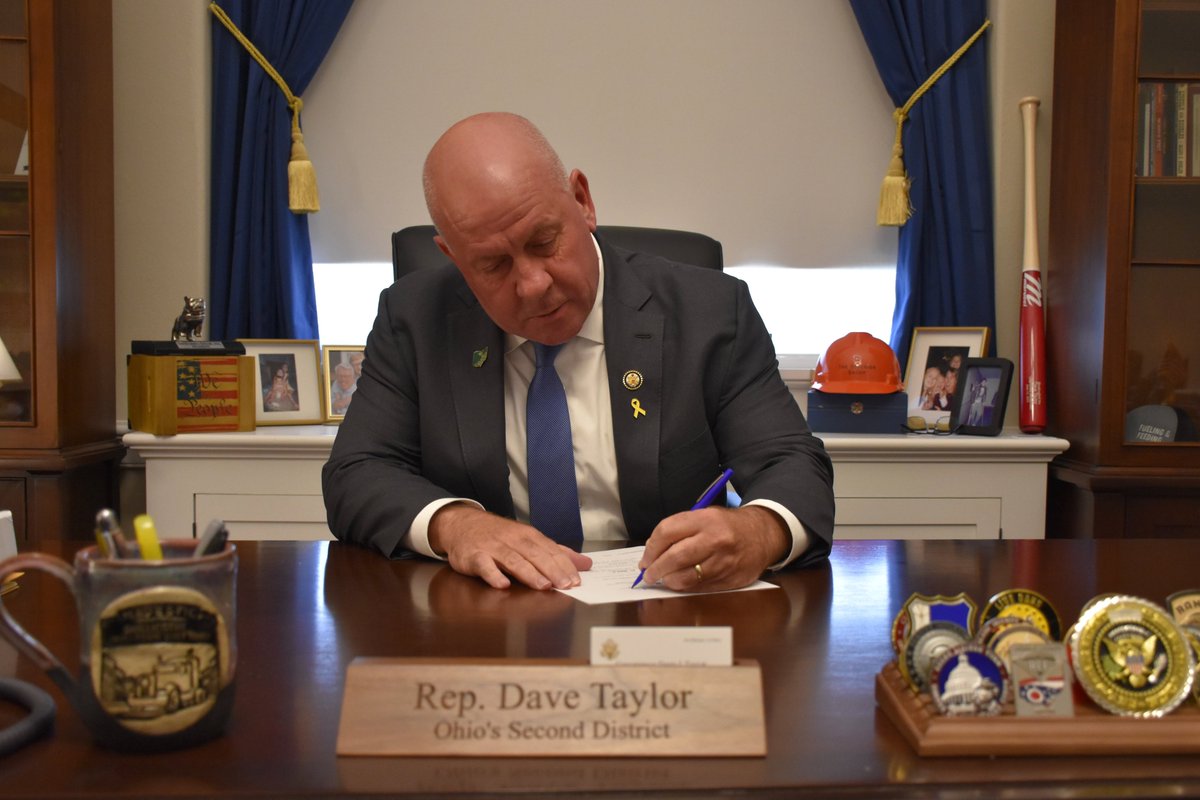 RepDaveTaylor's tweet image. America’s arsenal should never depend on foreign hands.
My Make American Guns Again (MAGA) Act pushes for our military’s guns to be 100% American-made, not only ensuring our national security but also supporting domestic manufacturing & creating well-paying jobs.
This bill is…