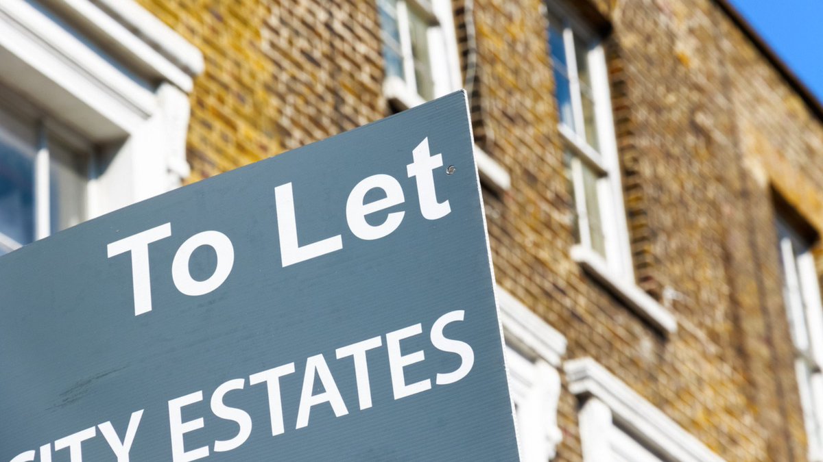 Landlords feeling the pinch with affordability? 🏡

Top-slicing could be the solution! We look at the full financial picture – not just rental income.

Read more: intermediaries.hrbs.co.uk/the-society/ne…

Get in touch with our team today!

*For intermediaries only*