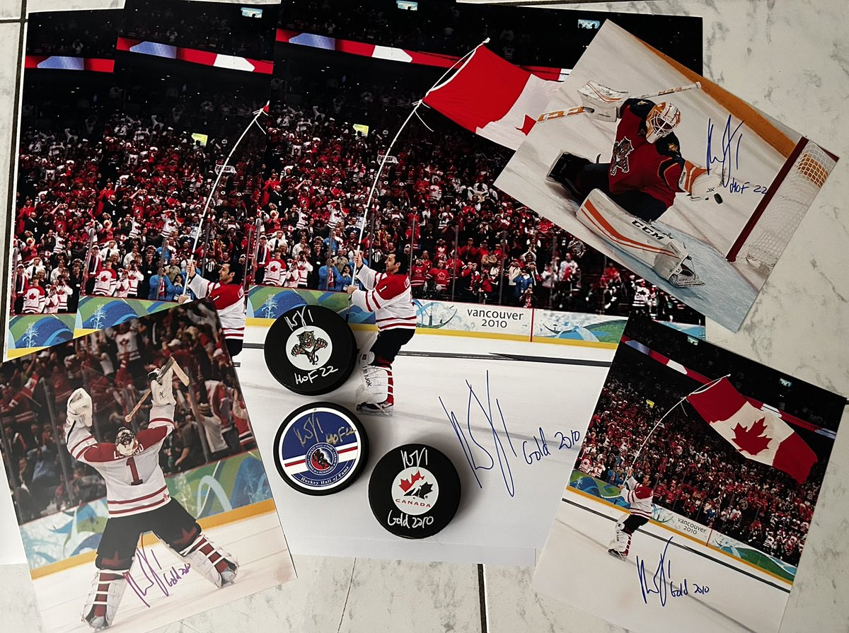 ExposFest's tweet image. Un gros merci à la famille Luongo pour nous avoir accueilli et à Roberto Luongo pour avoir signé nos articles de fondation. Nous avons eu une excellente conversation sur sa passion pour le baseball et les #Expos. Un vrai gentleman.
#PavillionKatDemes❤️
@fondChildren
A huge…