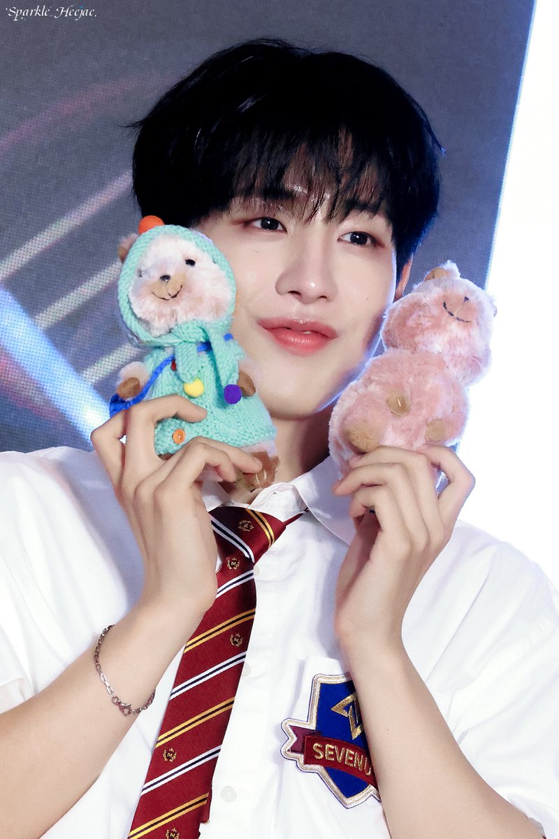 Sparkle_Heejae's tweet photo. 250712 상하이 counting stars

쿼카네컷📸
@heeeeeejae94 

#세븐어스 #희재   #SEVENUS #HEEJAE https://t.co/U3kcUKJEfM