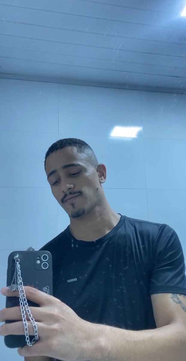 almofadinhaa tweet media