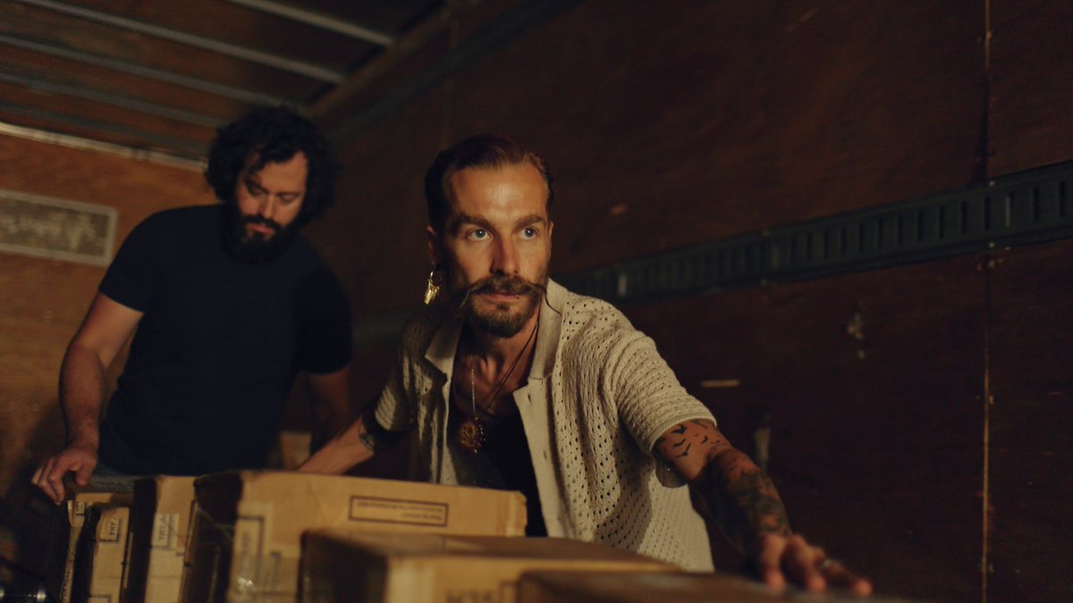 Lensrentals.com tweet media