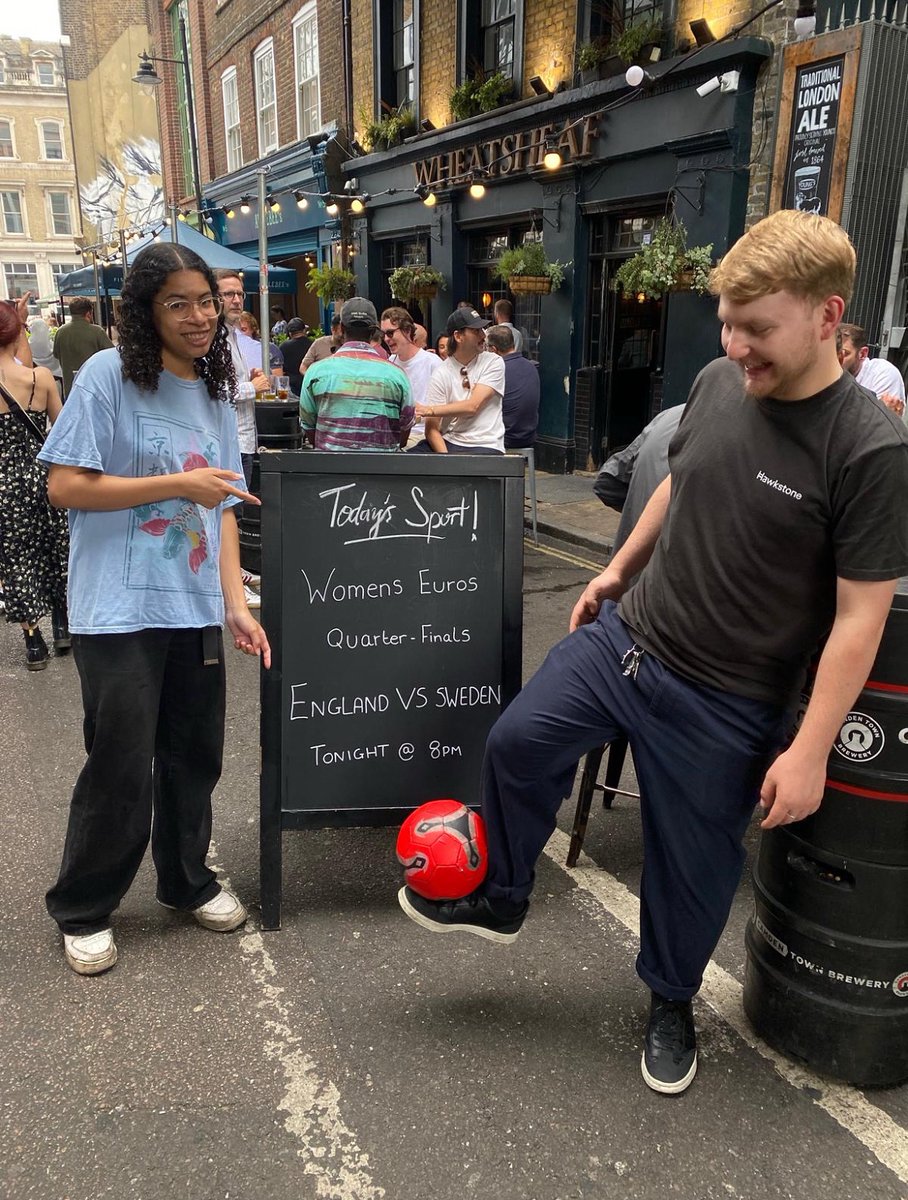 Huge occasion for the lionesses as they take on Sweden at 8PM tonight !!!  ⚽️🦁

Come down and support England tonight, showing on all of our 6 screens at the Wheatsheaf !! 🍺⚽️

#womenseuro2025 #football #boroughmarket #womensupportingwomen