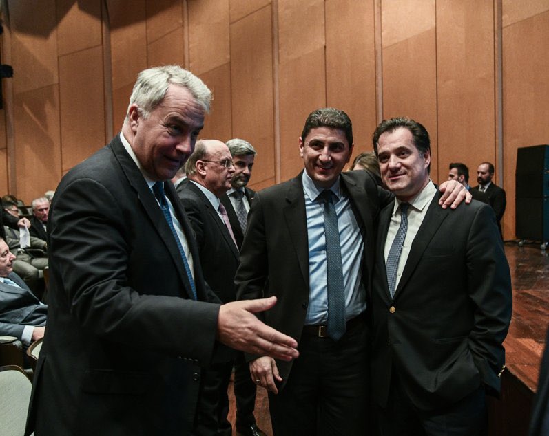 antonis_clint's tweet image. Ούτε είναι, ούτε φαίνονται ότι είναι εγκληματική οργάνωση.
Πράμα που φαίνεται, κόλαουζο δε θέλει.
#νδ_εγκληματικη_οργανωση