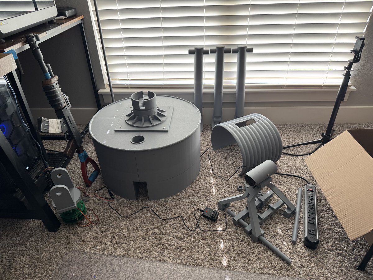 sometimes_lone's tweet image. Hi, I’m making a full size Rust auto turret with tracking powered by AI.
All possible by the generous team at @Polymaker_3D for helping me with the plastic 🙏🏼