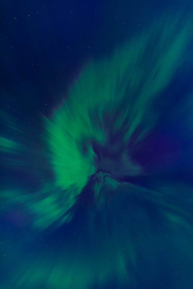 priyankap_patel's tweet image. ‘framed in blue #4’
i'll lead you up,
to the highest heavens
available for 6.29 USDC on @base