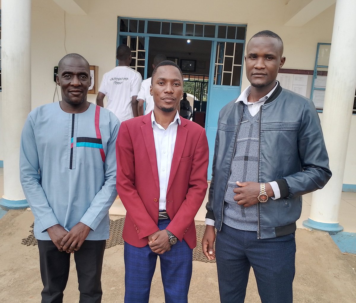 AdrianLubyayi_1's tweet image. "Tukikola kagenderere okusomesa emiti emito obuwangwa bwabwe, okubayigiriza obukulembeze n'okubasigamu empisa ez'obuntubulamu, kubanga ebiseera by'eggwanga lyaffe ebyomumaaso biri mikono gy'abwe", Ssentebe Adrian Lubyayi ku St Charles Lwanga Int Sch e Kakiri. @Bagandatweepsss