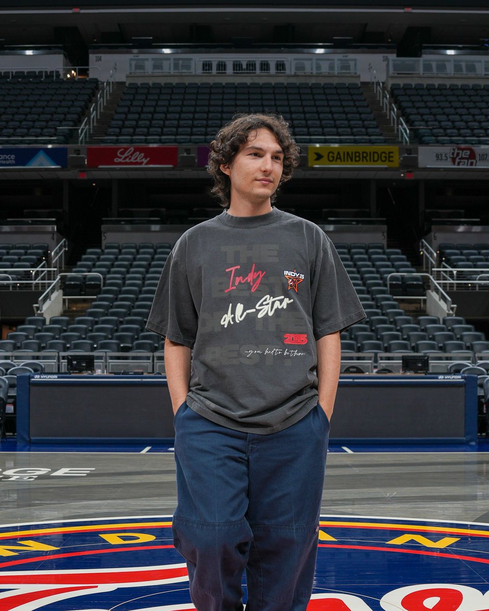 FeverTeamStore's tweet image. Take your drip to the next level with this WNBA All-Star 2025 tee 🔥
Whether you want to show off your style or rep the leagues biggest stars, this look was made for you 🙌 buff.ly/fKiAjOg