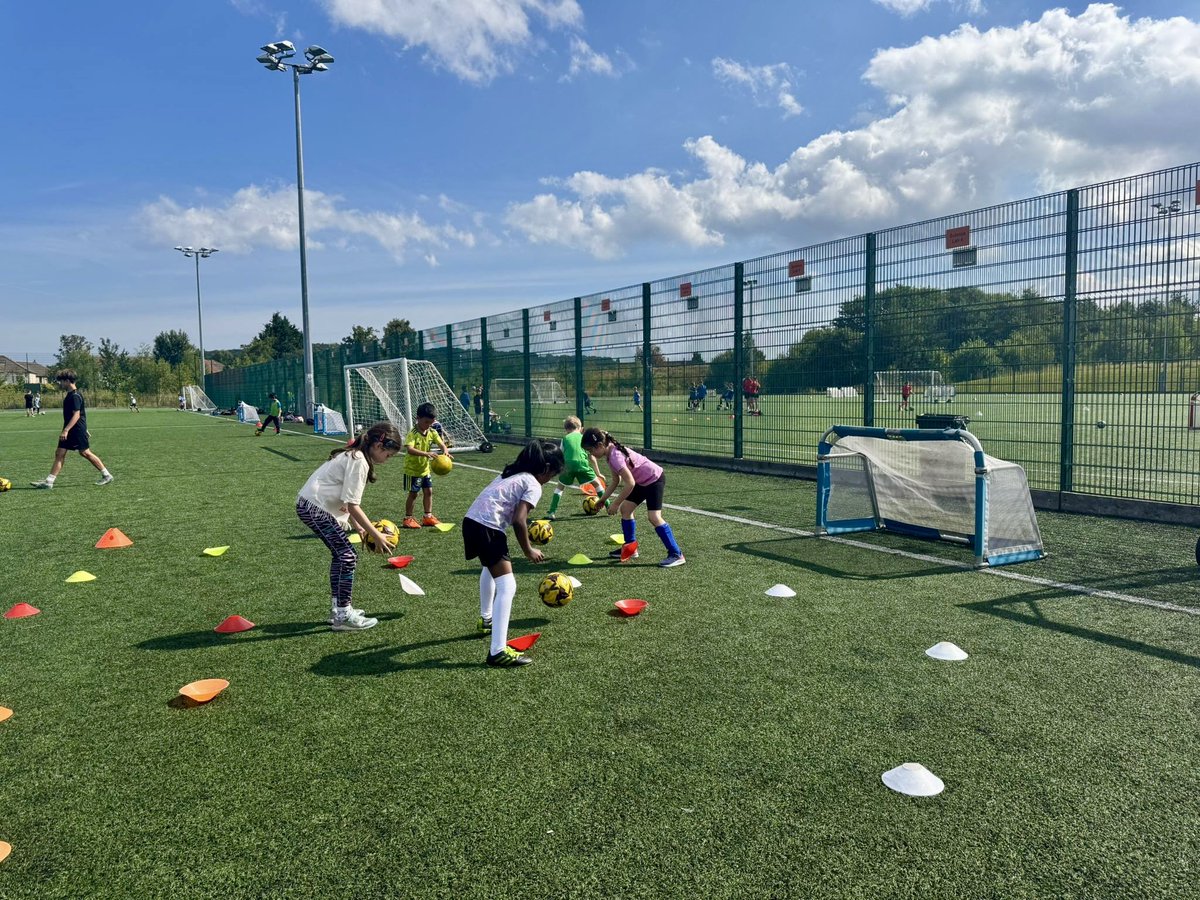 <a href="/coe_sport/">CEC Sports Development Team</a> <a href="/ScotFASouthEast/">South East Region</a> ⚽️Summer Camps: Week 2 - Day 4⚽️

Another sunny day at our summer camps!

Today’s theme was finishing, where the kids developed their skills through fun games and SSG💪

Coaches have the lead going into the final day of coaches challenge… Double points tomorrow😬