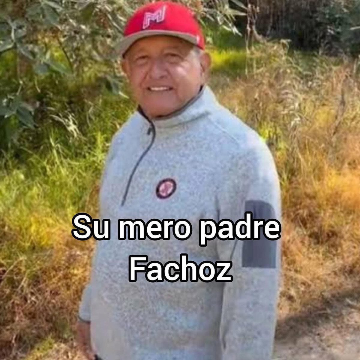 EmmaJhel's tweet image. Buenos días, buenos días, con mucho cariño para todos mis amigos de esta red y para mis seguidores fachobots, yaaaa superameeeeee jajajaja 😁