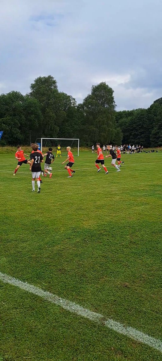 VSK vidare i A-slutspelet i Gothia Cup för B14.
Tappra insatser i hällregn och solsken. 
Ikväll väntar ny match mot GAIS 🙌

Bild från segern mot tyska Concordia Wümme igår.