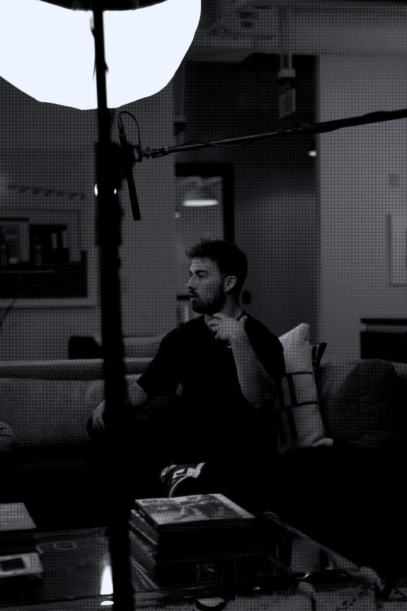 What is <a href="/XicoSR/">XICO</a>  saying? 

(wrong answers only)