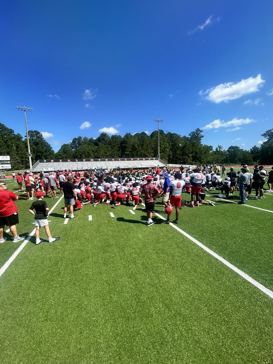Great day 2 of our Padded Camp! Thank you <a href="/co_devils/">Lincoln County Football</a> <a href="/WilkesFootball/">Wilkes Football</a> Greenbrier, Lakeside, and Evans for the good work!

#AboveTheLine #DogCoalition #WeAreHarlem