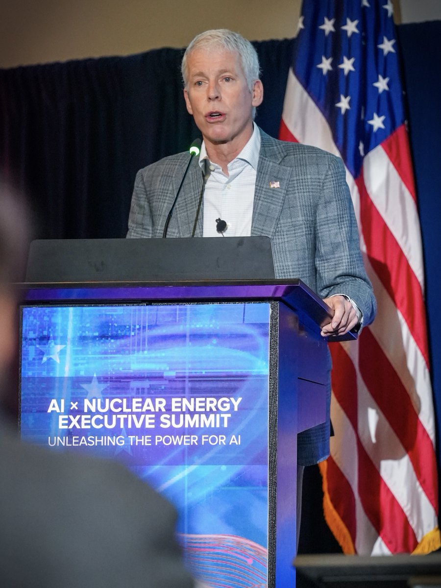 SecretaryWright's tweet image. It was a pleasure to speak at the AI x Nuclear Energy Summit @Argonne today!
The work being done at our National Labs enables the U.S. to pioneer both the AI and nuclear industries and set the global standard for energy innovation.