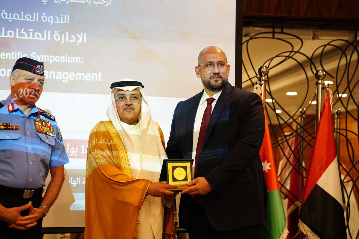 OthmanBelbeisi's tweet image. Pleased to take part in the Regional Scientific Forum on Integrated Border Management. With officials from 15+ Arab countries, we’re advancing people-centered border governance through dialogue & collaboration.
Grateful to @Police_Jo & @NAUSS_SA for the strong partnership.