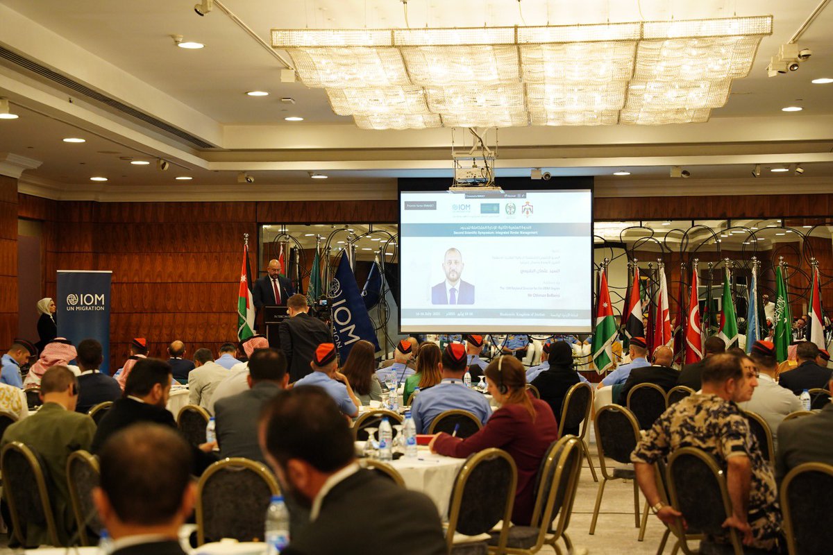 OthmanBelbeisi's tweet image. Pleased to take part in the Regional Scientific Forum on Integrated Border Management. With officials from 15+ Arab countries, we’re advancing people-centered border governance through dialogue & collaboration.
Grateful to @Police_Jo & @NAUSS_SA for the strong partnership.