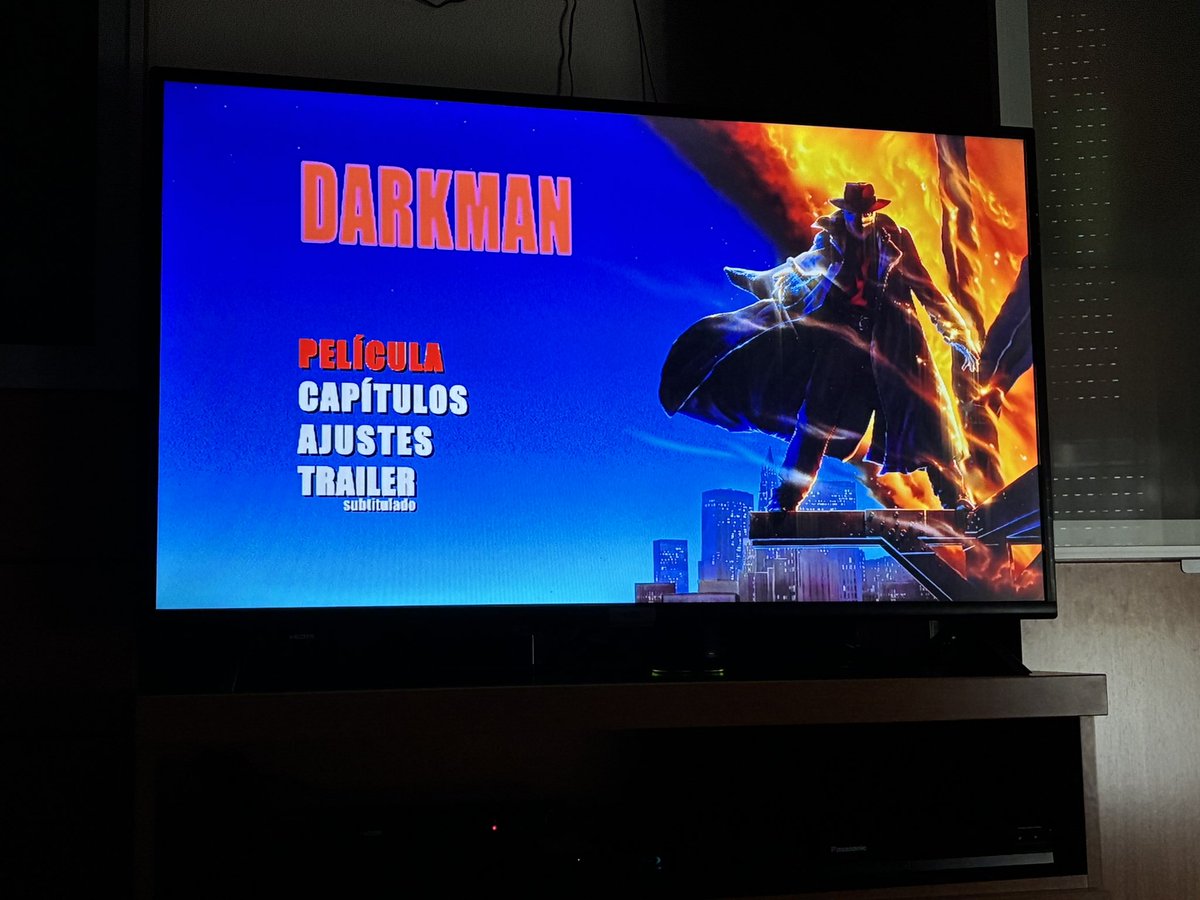 CinematSerieB's tweet image. Necesito volver a ella.

#Darkman