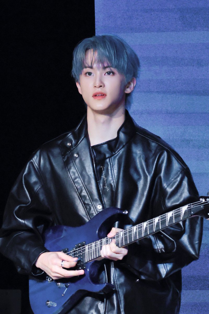 250717 AM

#마크 #MARK #MARKLEE #NCT #NCTDREAM #NCT127