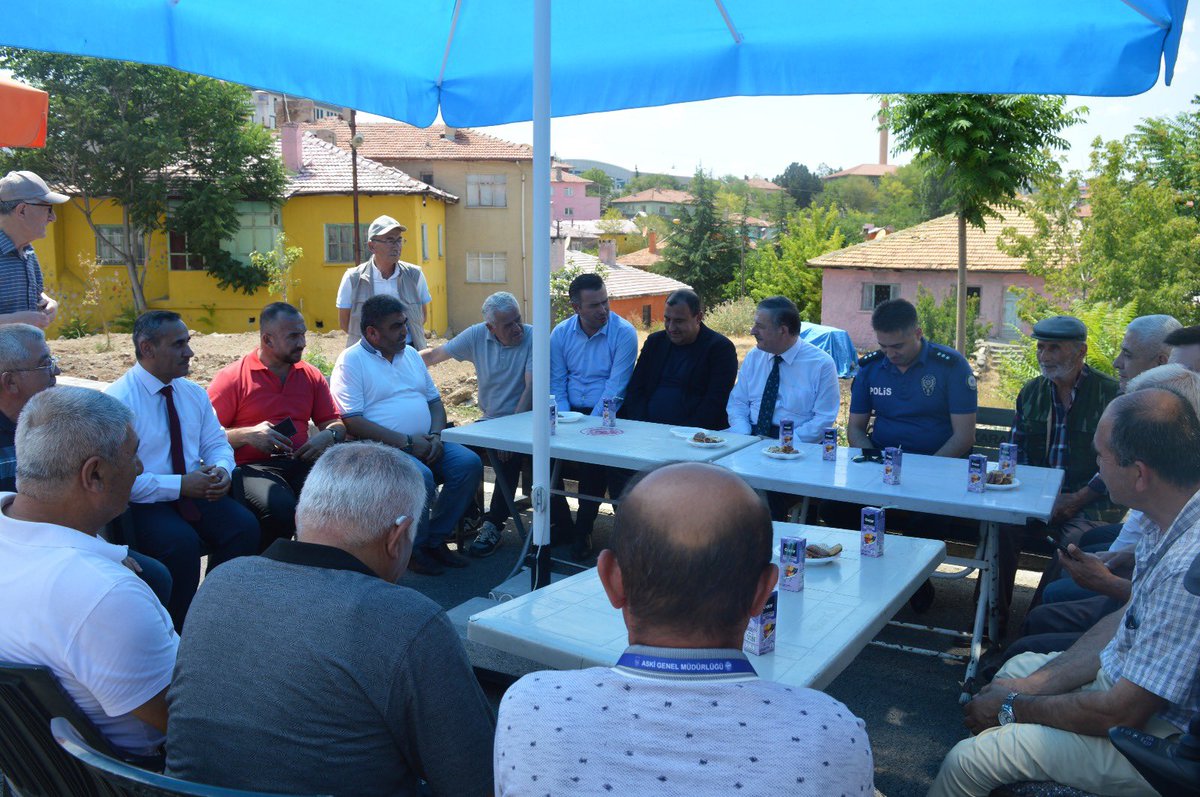 📍 Yenidoğan Mahallesi’nde yeni Muhtarlık Hizmet Binası hizmete açıldı.
Açılışa katılım sağladık, mahallemize hayırlı olsun.
Muhtarımız Sayın Harun Akbıyık’a görevinde başarılar diliyoruz. 🤝