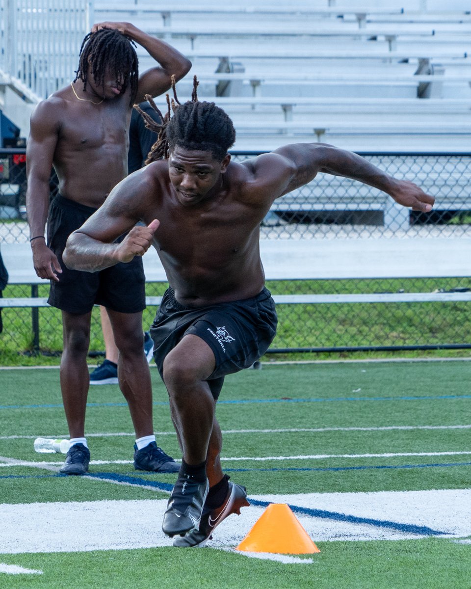 STU_Football's tweet image. Practice makes perfect
#STUFootball