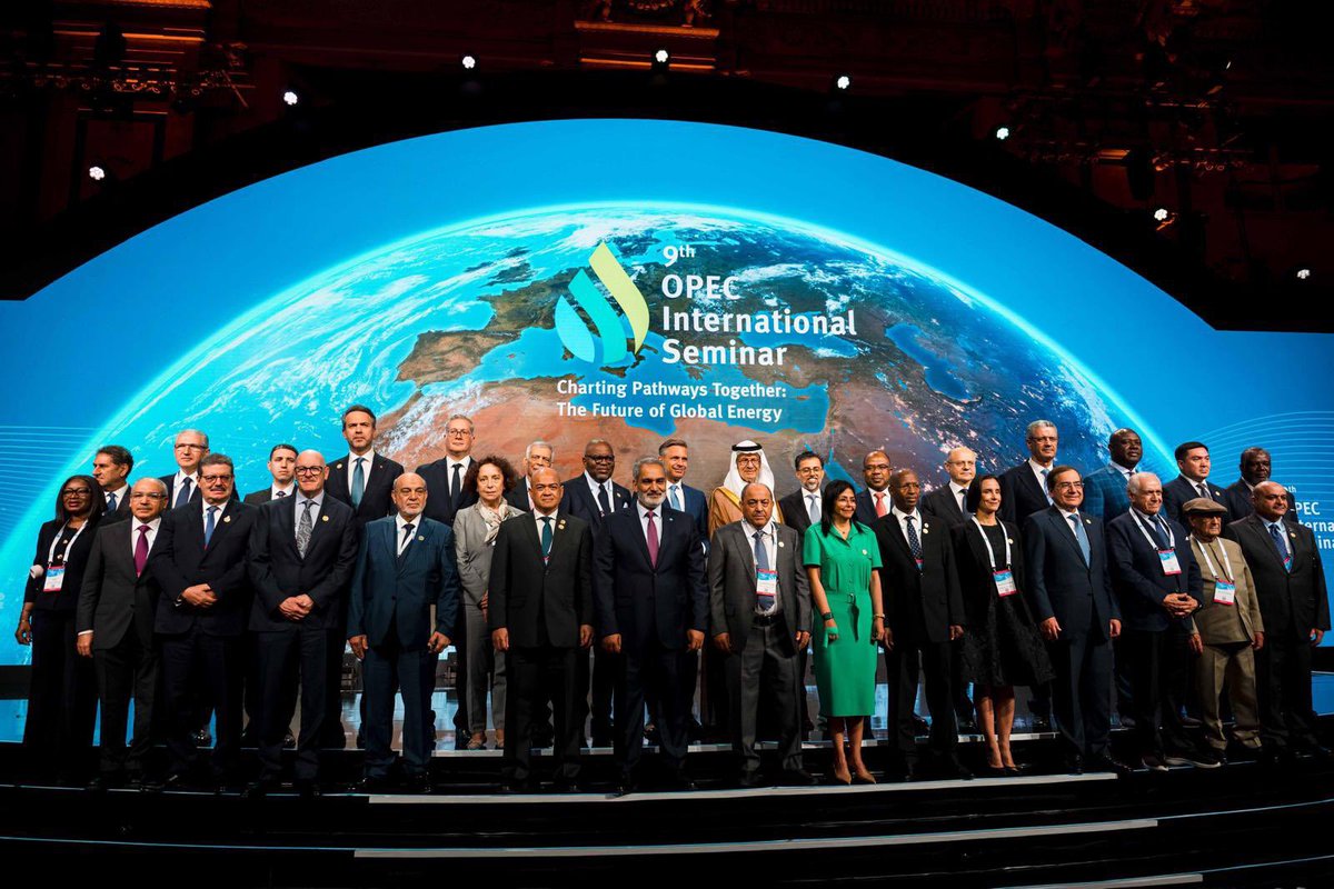 OPECSecretariat's tweet image. 23 Ministers, 35 heads of NOCs and IOCs, 12 heads of international organisations, 71 speakers, 7 moderators, over a 1000 participants, 28 sponsors, 24 media partners.
The convening power of #OPEC
#9OPECSeminar
