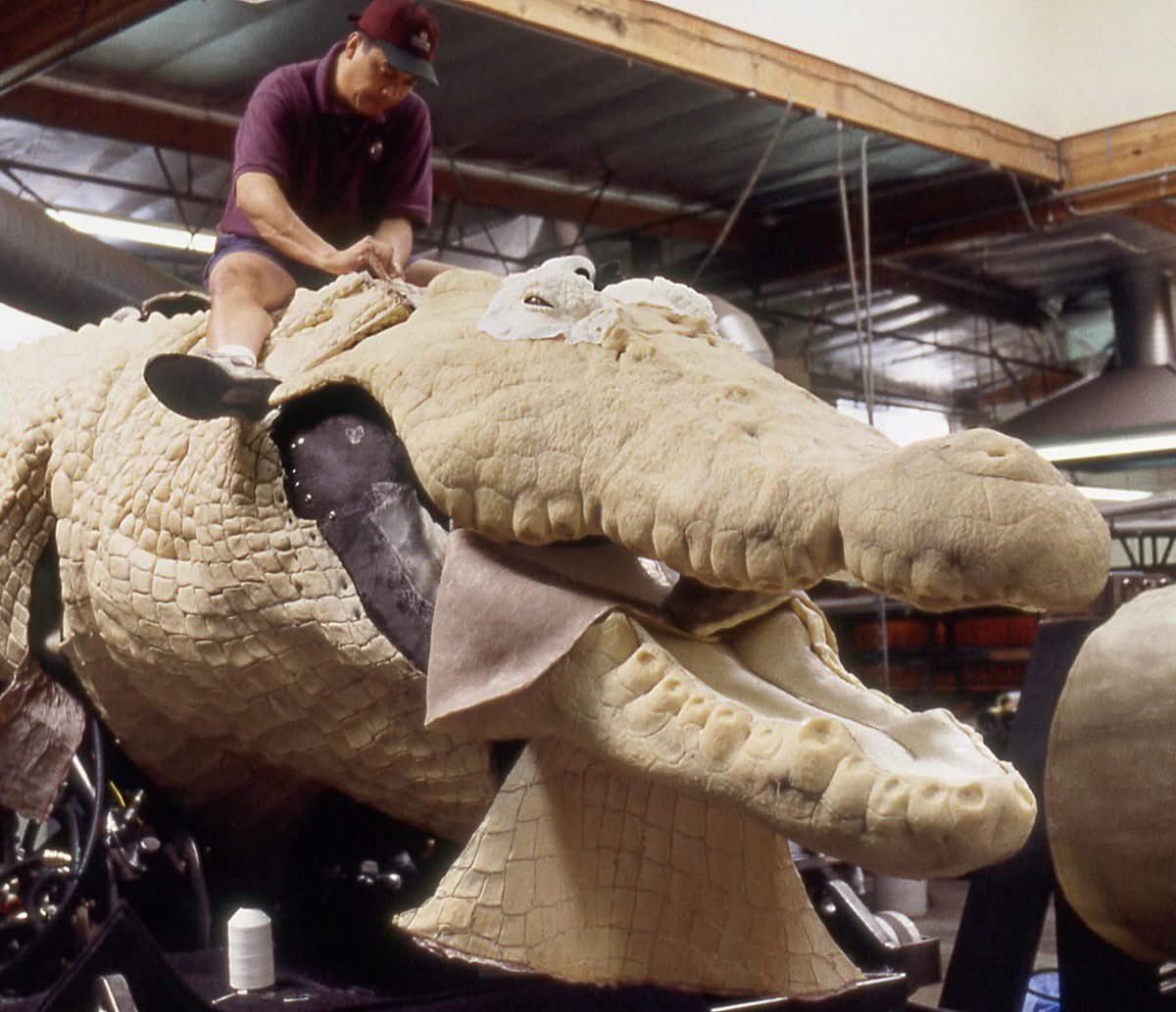 BobaFettANHSE's tweet image. #lakeplacid #behindthescenes🎬 #filmmaking #specialeffects 1999