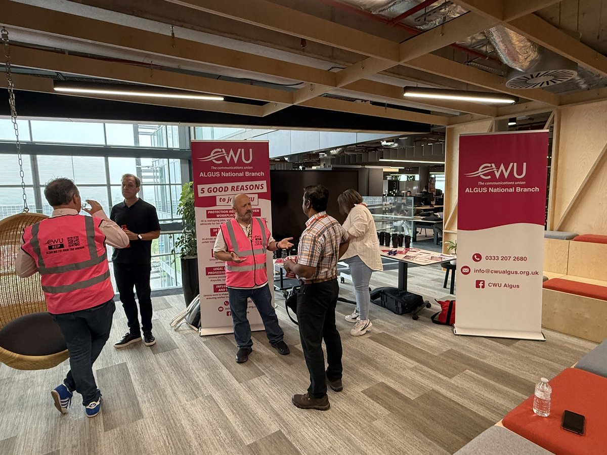andy_mercer's tweet image. A fantastic day meeting @CWUAlgus members who work for Santander
It was great to meet the branch officers and reps and engage with existing and new members, discussing the impact of AI in the workplace and Santander’s strategy
Thank you to the branch for having me @CWUnews