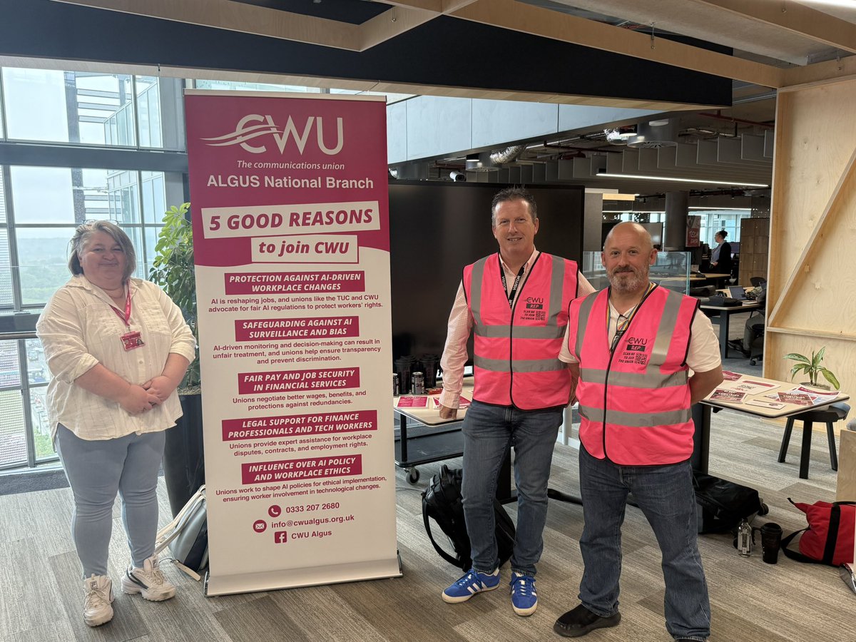 andy_mercer's tweet image. A fantastic day meeting @CWUAlgus members who work for Santander
It was great to meet the branch officers and reps and engage with existing and new members, discussing the impact of AI in the workplace and Santander’s strategy
Thank you to the branch for having me @CWUnews