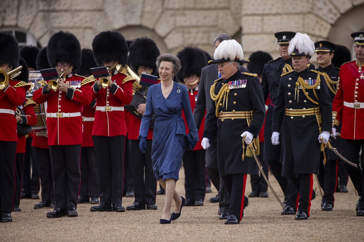 RoyalFamily's tweet image. 🎶 Celebrating the incredible musical talent of @BritishArmy!
Last night on Horse Guards Parade, The Princess Royal attended the Military Musical Spectacular, ‘Heroes’!