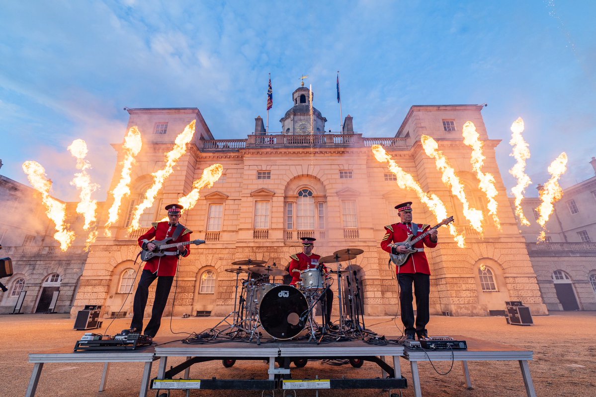 RoyalFamily's tweet image. 🎶 Celebrating the incredible musical talent of @BritishArmy!
Last night on Horse Guards Parade, The Princess Royal attended the Military Musical Spectacular, ‘Heroes’!