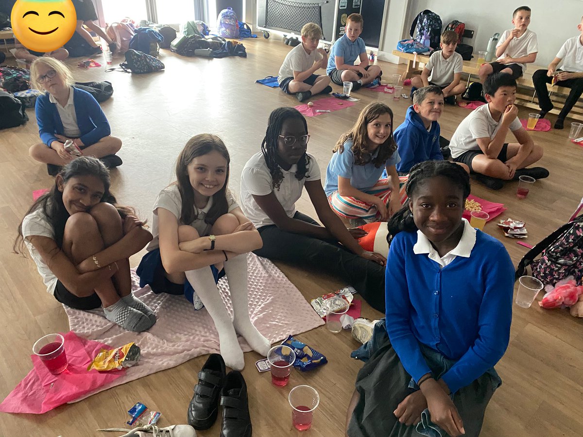 Broadacre Primary (@broadacresch) on Twitter photo Film night is well underway! Thank you to Mrs Bellโs class for running this brilliant opportunity! ๐ฟ๐ฌ๐ฅ Film night is well underway! Thank you to Mrs Bellโs class for running this brilliant opportunity! ๐ฟ๐ฌ๐ฅ