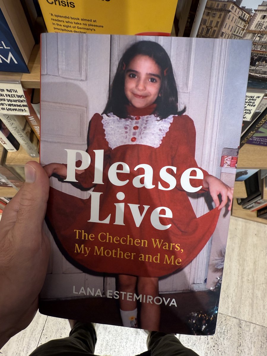 happyhappyhenri's tweet image. Natalia Estemirova was one of Russia’s greatest human rights activists and journalists. She lived, studied, worked and taught in Chechnya, writing about Russian crimes in the region during the Russian invasion and after - including kidnappings, bombings, assassinations and…