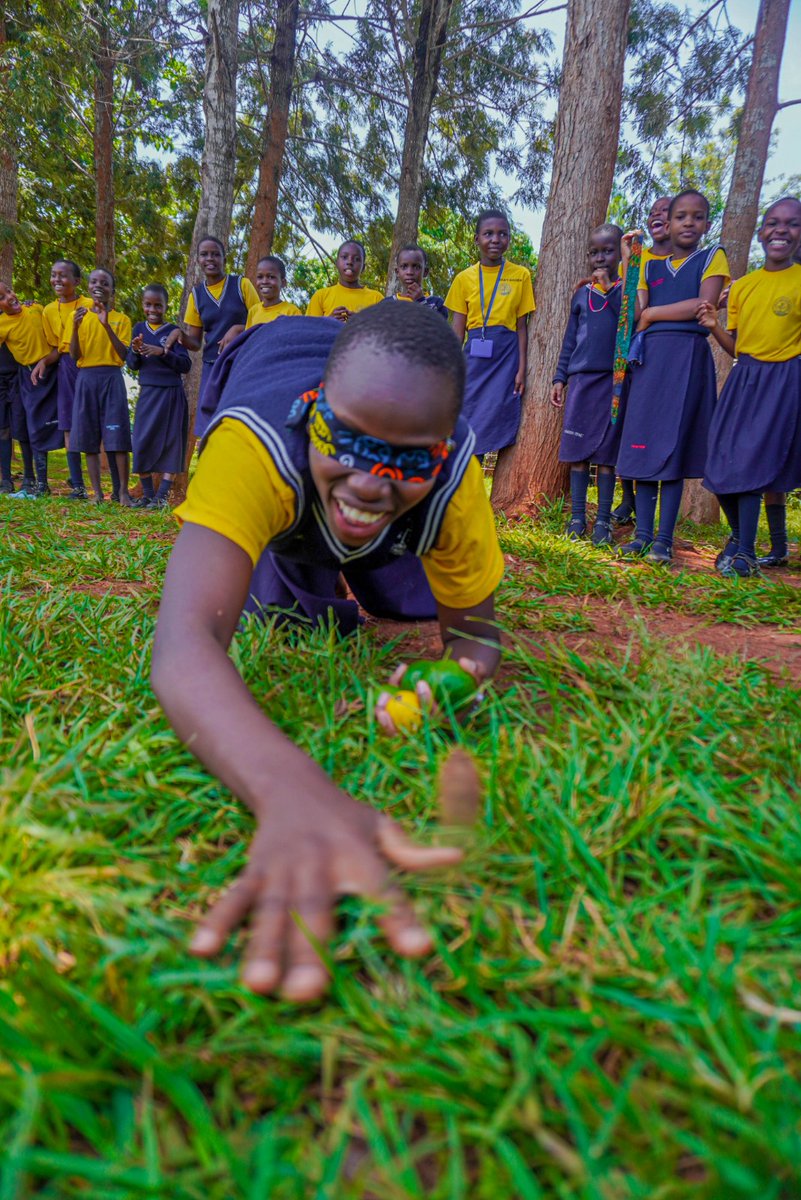 G4ClimateAction's tweet image. Today we are throwing it back to our incredible #orchard week!🌲 Here,we planted fruit trees because they are better carbon sinks, they contribute to food security in schools and they act as shades for the kids to play and learn.
Plant a tree today! #RestoreYourOrchard
#GMP