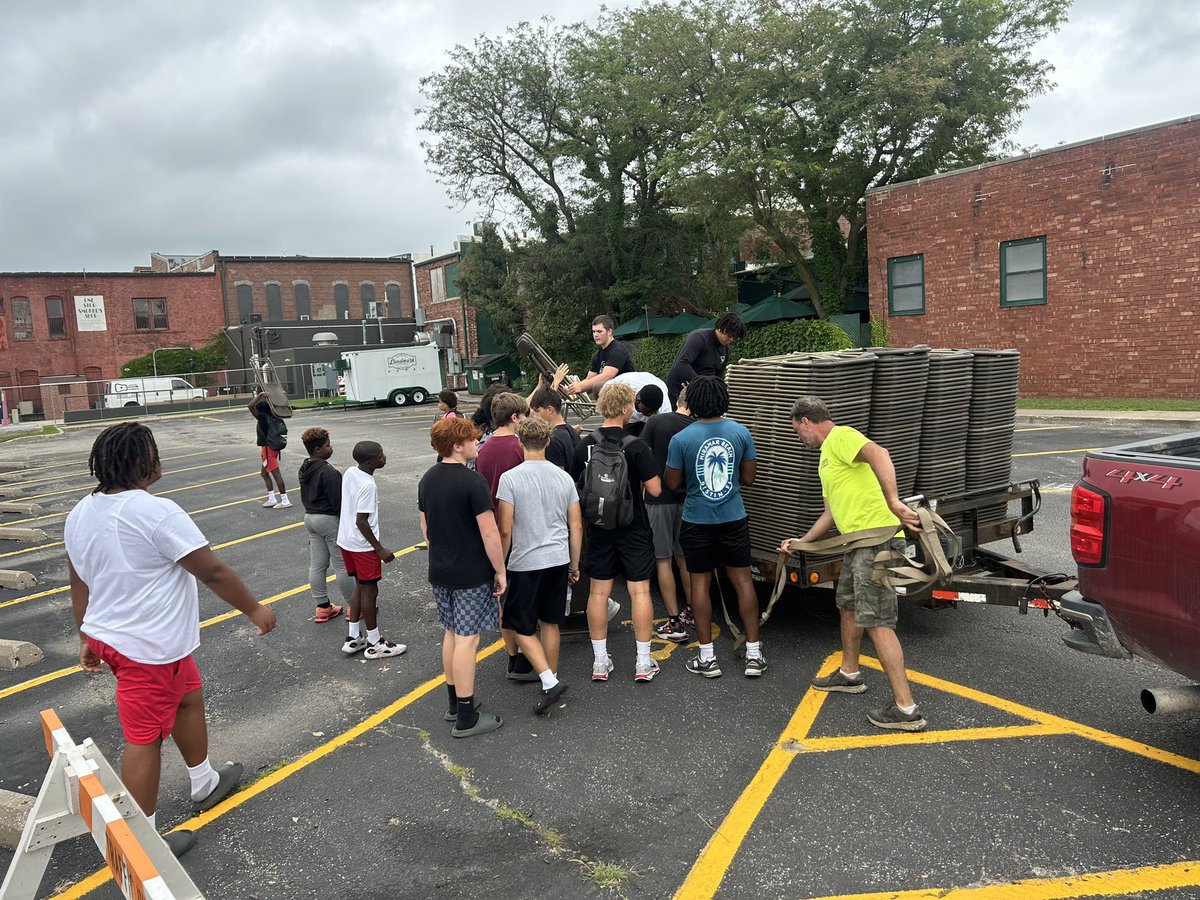 Galesburg Football tweet media