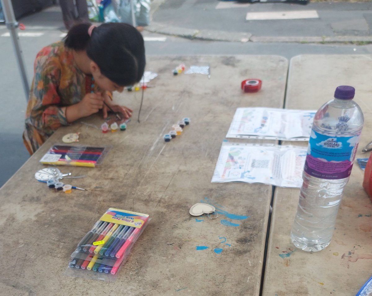 A brilliant Community event at Levenshulme Square Residents Association Levfest. So popular and successful was our art store, we actually ran out of Sun Catchers &amp; keyrings  half way through the event  and that was taking into account last years event 😀🎨🖌 Brilliant