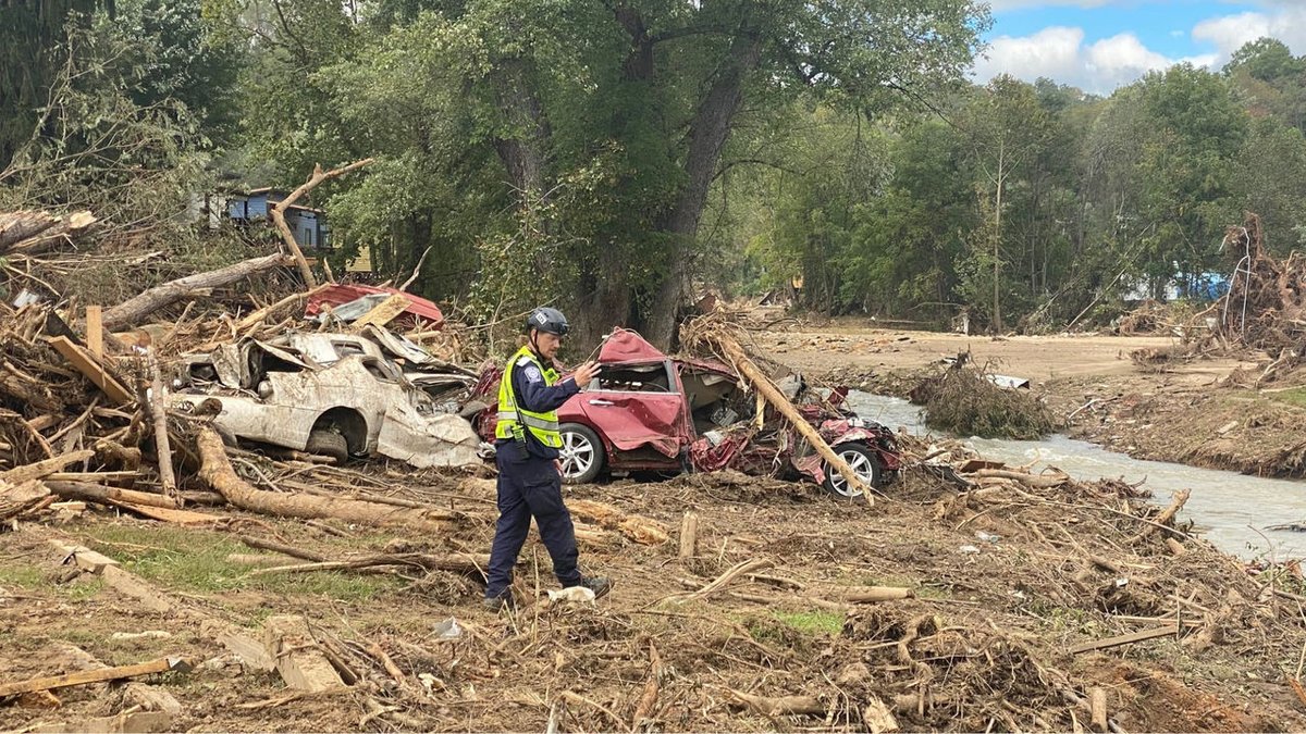 When hurricanes hit, GIS helps Louisiana respond fast. Discover how SARCOP powers real-time storm response and coordination.

Learn more: ow.ly/cKsu50W53S9

#HurricaneSeason #PublicSafety #GIS