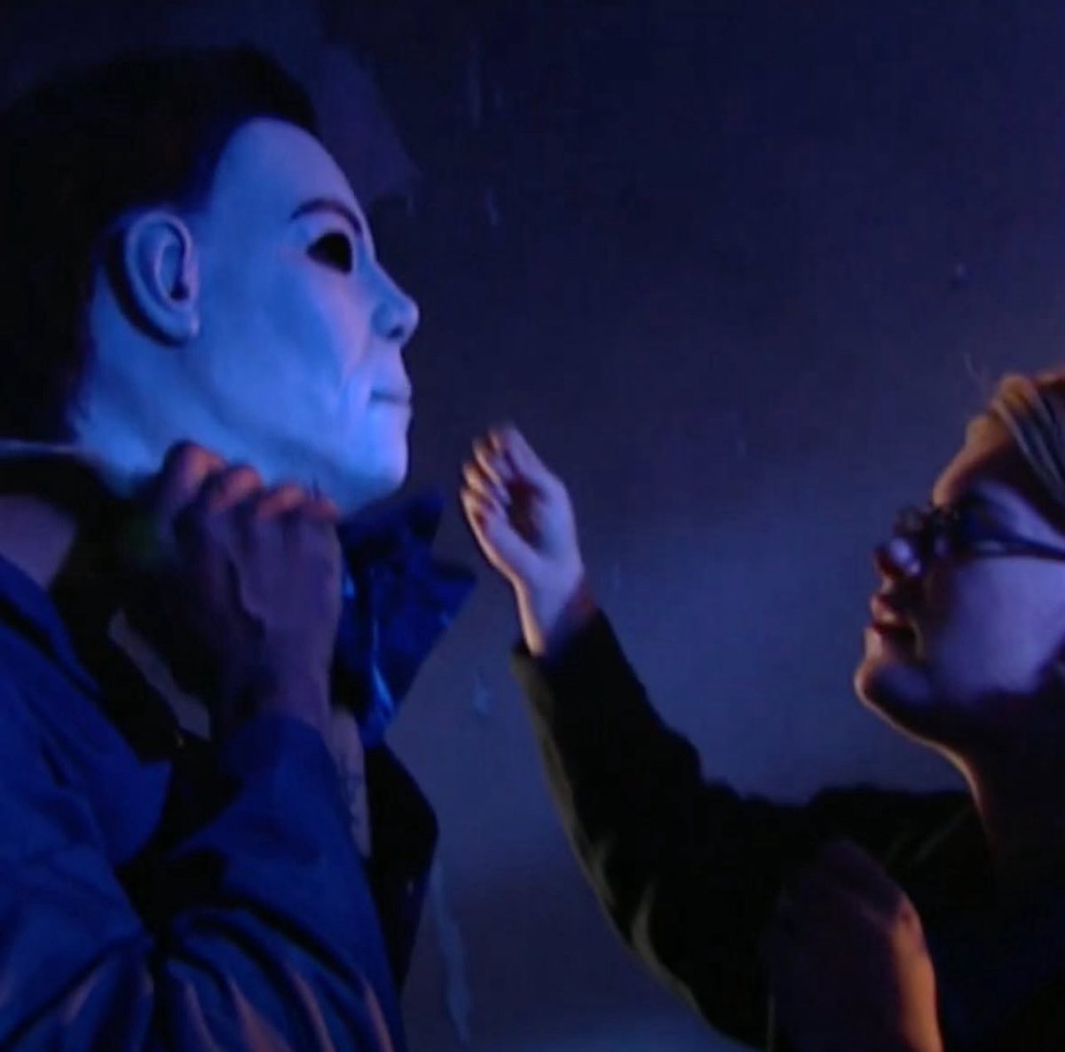 Halloweenmovies's tweet image. Behind-the-Scenes - HALLOWEEN: RESURRECTION
Sign up for The Halloween Portal, the premiere destination for fans featuring breaking news, exclusive content, and much more.
halloweenportal.com
#halloweenportal #michaelmyers #halloweenmovies #Halloweenmovie…