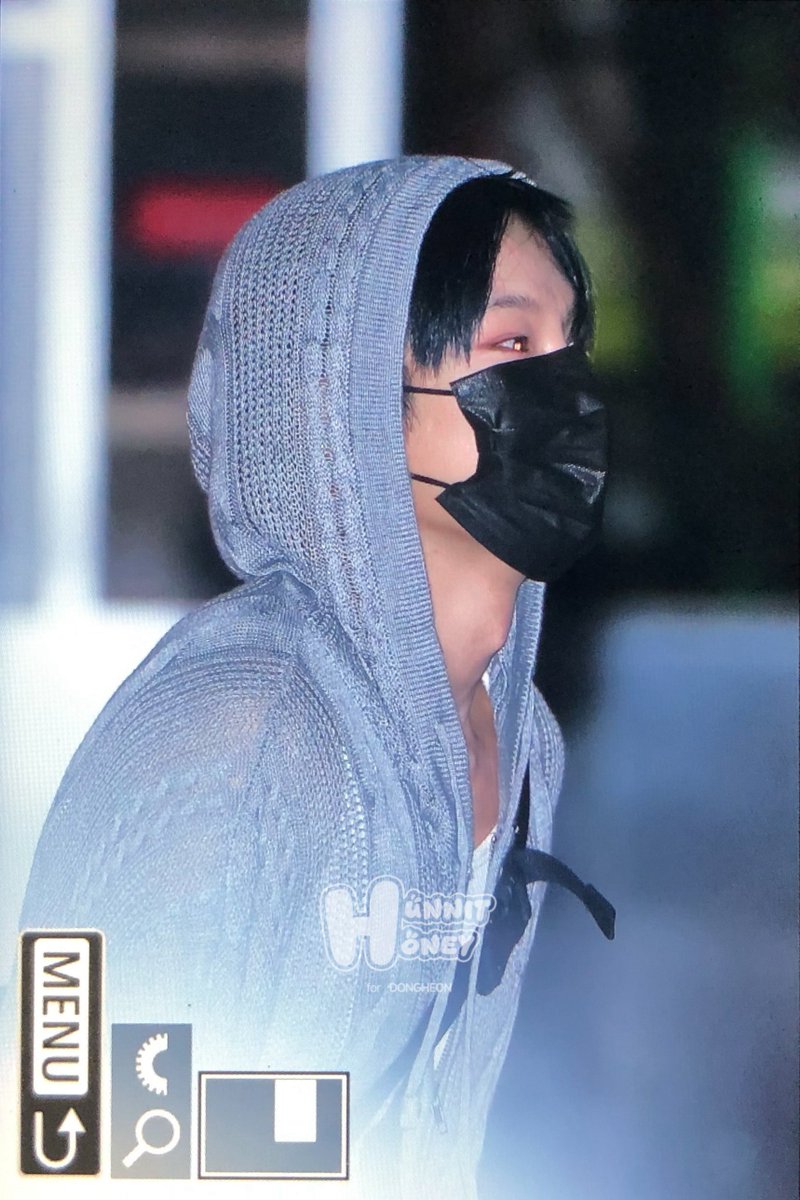 250718 이동헌 퇴근 preview

드디어 첫방 .ᐟ.ᐟ 수고해써 🥹

#BOYS2PLANET #보이즈2플래닛 #이동헌 #DONGHEON #동헌 #오늘의허닛