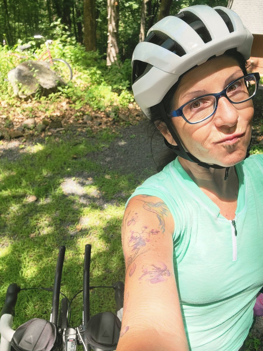 Ouch!

I was minding my own business riding my bike when a bee went down my shirt and stung me in my right boob!

Wtf??🤨

Good thing I am not allergic!😬

Where is the weirdest place you have gotten stung? 🤔