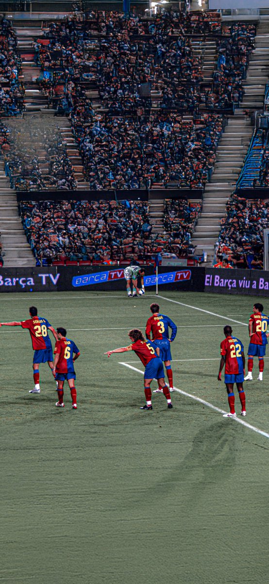 📲 𝟒𝐊 |  𝐈  𝐂  𝐎  𝐍  𝐈  𝐂  💙❤️✨

#Wallpapers | #Barcelona