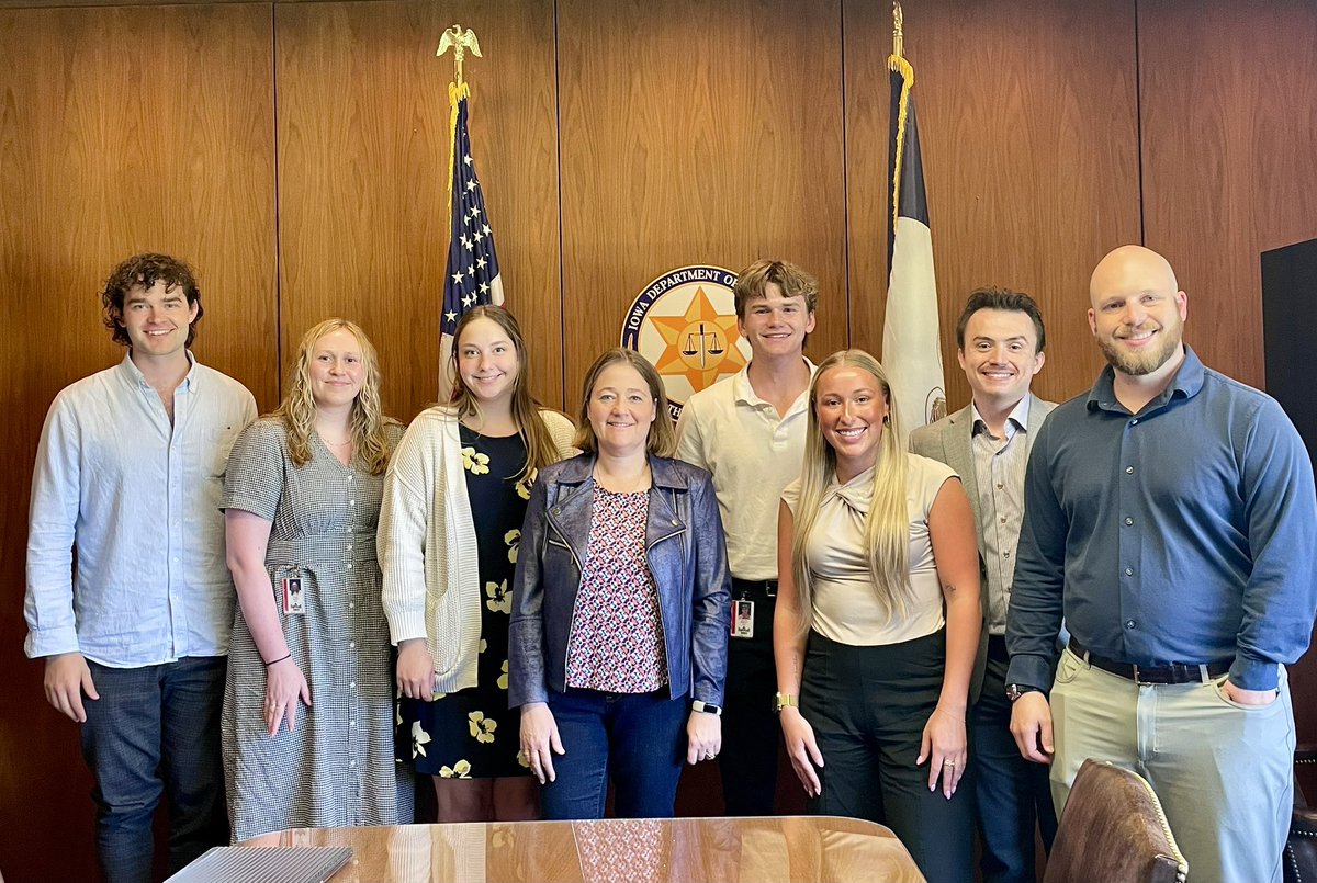 AGIowa's tweet image. Our summer interns bring great energy and fresh perspective to our office. I enjoyed sitting down with a group of them over lunch to hear about their goals and answer their questions.