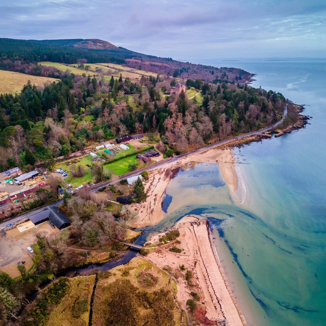 watermans__'s tweet image. 馃搷 Brodick, Isle of Arran
馃泴 13 self-contained apartments
馃檶 Generous guest amenities
馃殞 Immediate proximity to primary transport connections
馃憦 Offers Over 拢495,000
See more - ow.ly/FtfX50WqxvZ