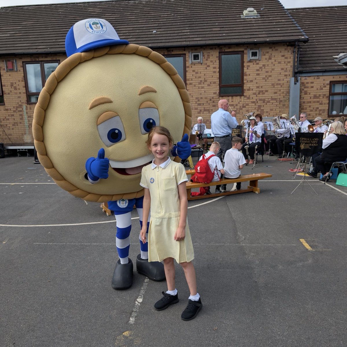 Crusty had a great time at St Thomas the Martyr CoE Primary School for their Summer Fayre! ☀️🥧

Pupils have been invited to attend our opening fixture of the 2025/26 League One season, we can’t wait to see you there! 💙

#wafc 🔵⚪️