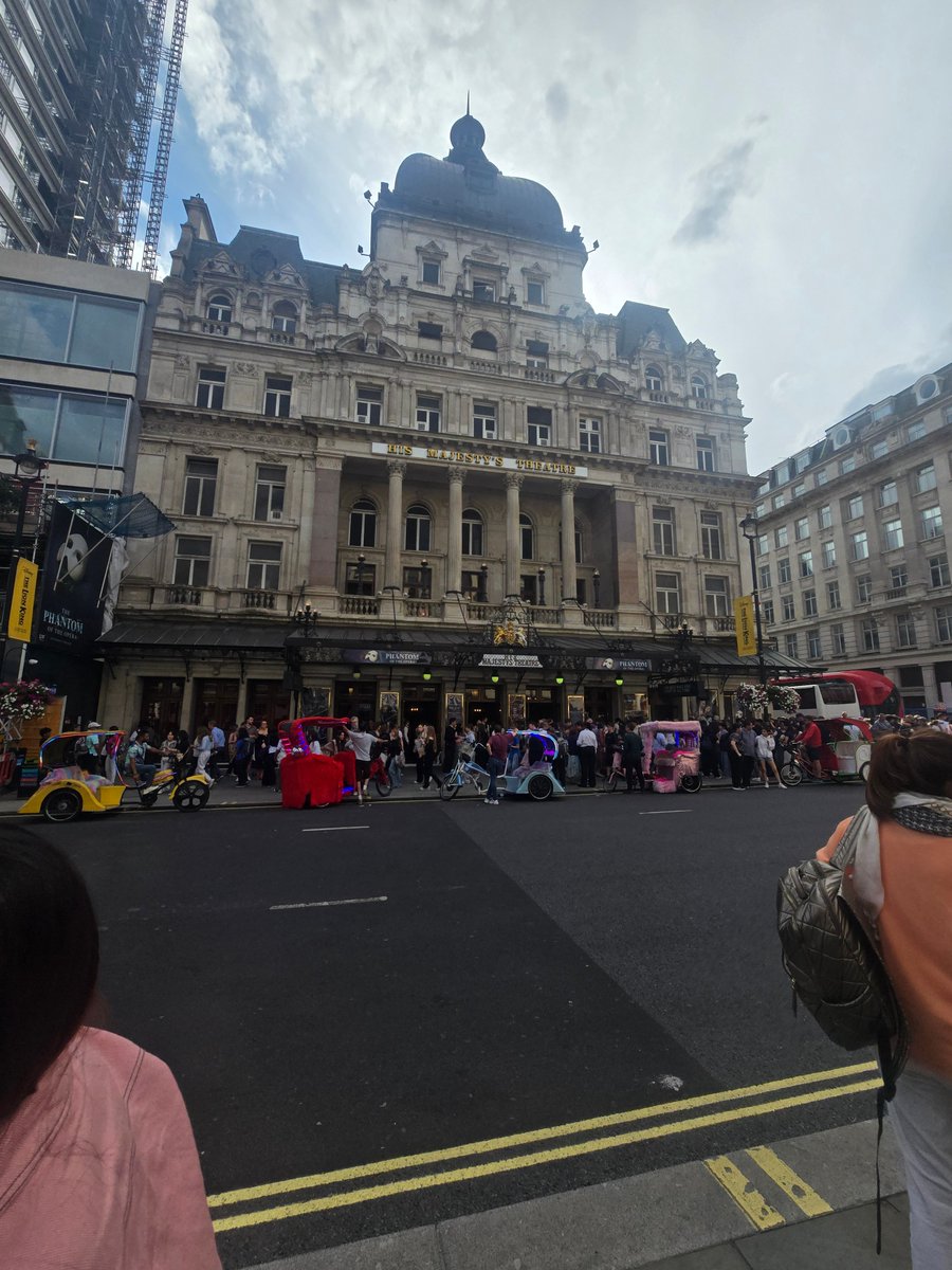 MulberryUTC (@mulberryutc) on Twitter photo Happy #TheatreThursday from Mulberry UTC! 🎭 this week our Year 12 Performing Arts students went to watch <a href="/PhantomOpera/">The Phantom Of The Opera</a>! 👻 They thought it was 'phantastic'! #musicaltheatre #phantomoftheopera #westend #UTC Happy #TheatreThursday from Mulberry UTC! 🎭 this week our Year 12 Performing Arts students went to watch <a href="/PhantomOpera/">The Phantom Of The Opera</a>! 👻 They thought it was 'phantastic'! #musicaltheatre #phantomoftheopera #westend #UTC