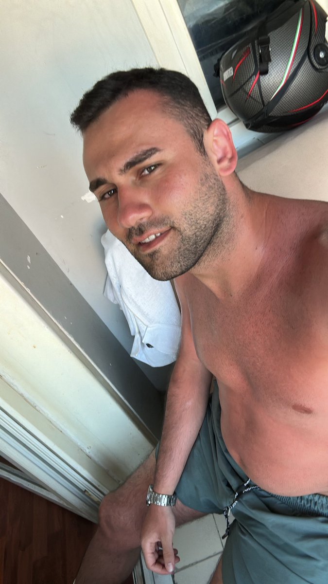 Güneş kreminizi sürmeyi ihmal etmeyin
☀️🍗