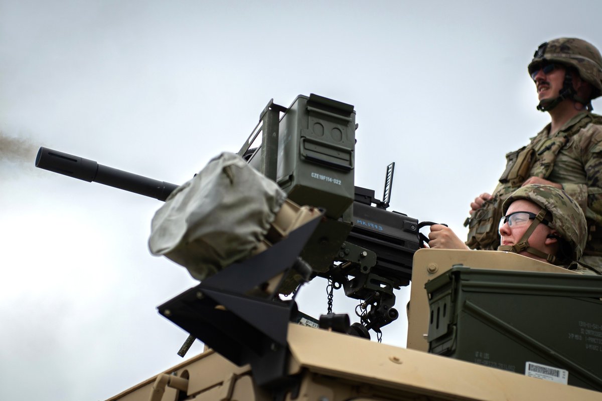 PANationalGuard's tweet image. Soldiers from the 28th Military Police Co., 165th Military Police Battalion, 55th Maneuver Enhancement Brigade fire a Mark 19 grenade launcher during training July 16 at Fort Indiantown Gap, Pennsylvania.
📷: Master Sgt. Whitney Hughes