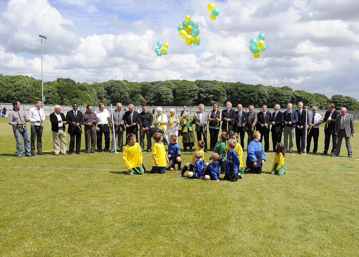 🏠🏟️ | 15 YEARS OLD

Today is a special day for the club as it makes 15 years since we arrived back in Runcorn.

Here's some pictures to relive the years.

What's your own personal favourite over the years? Post your photos below

⬇️⬇️⬇️⬇️⬇️⬇️⬇️⬇️⬇️