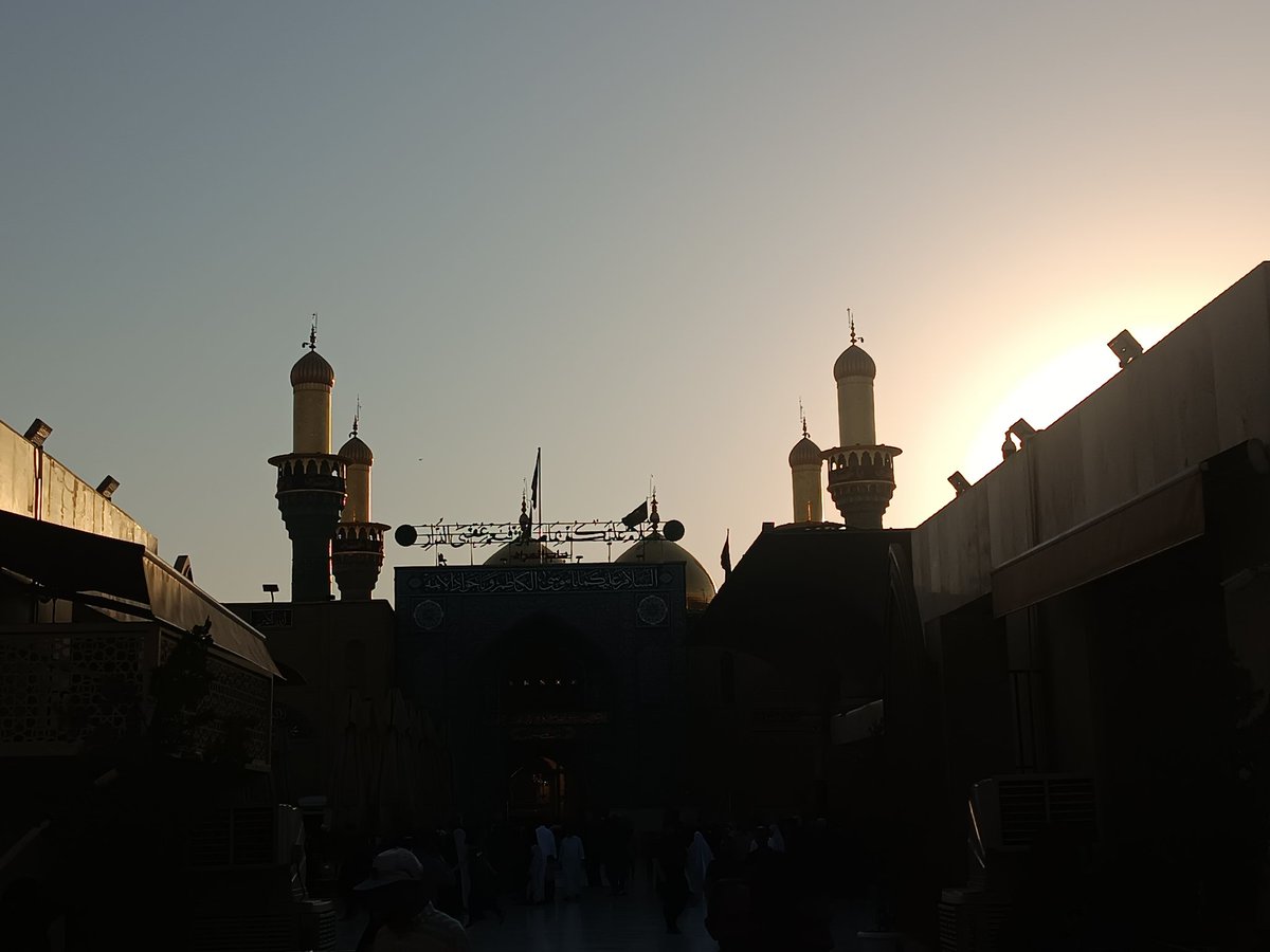 reza1371k_1's tweet image. محضر بانی رزق حلال ما امام جواد علیه السلام و امام کاظم علیه السلام دعاگو هستم..