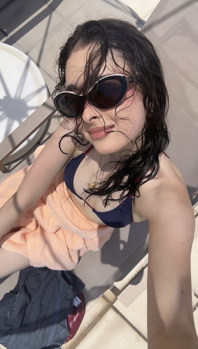 𝑬𝑳𝑳𝒀 🇦🇷🧛‍♀️ tweet media